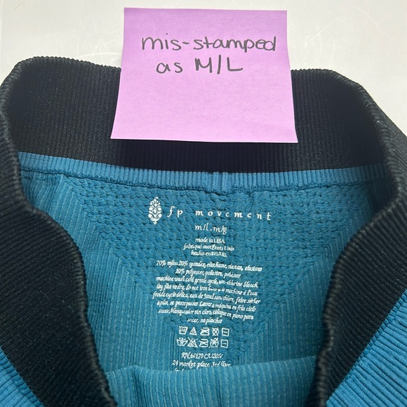 Free People Movement Happiness Runs Prajna Shorts XL Blue NWOT - Picture 4 of 7